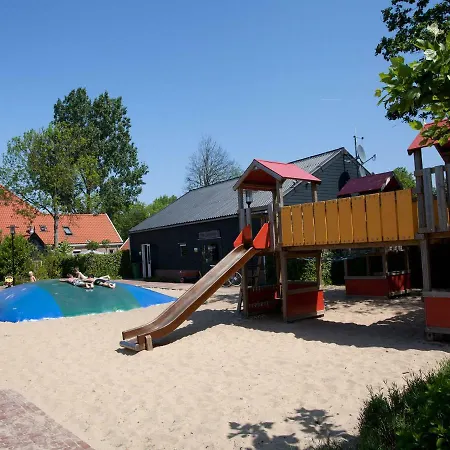 Holiday Droompark Buitenhuizen.35 Ferienhaus